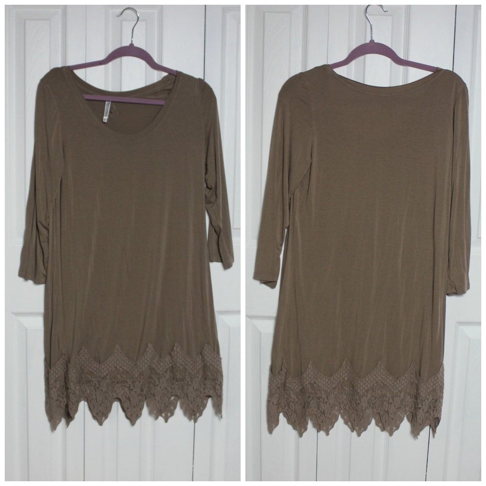 monoreno long lace top